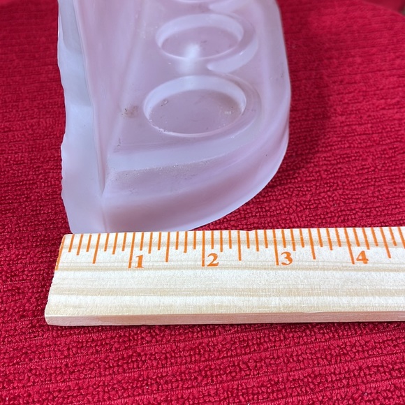 Vintage Foisted Glass House Candle Holder by “CHRISTMAS AROUND THE WORLD” 1989 - Picture 13 of 16